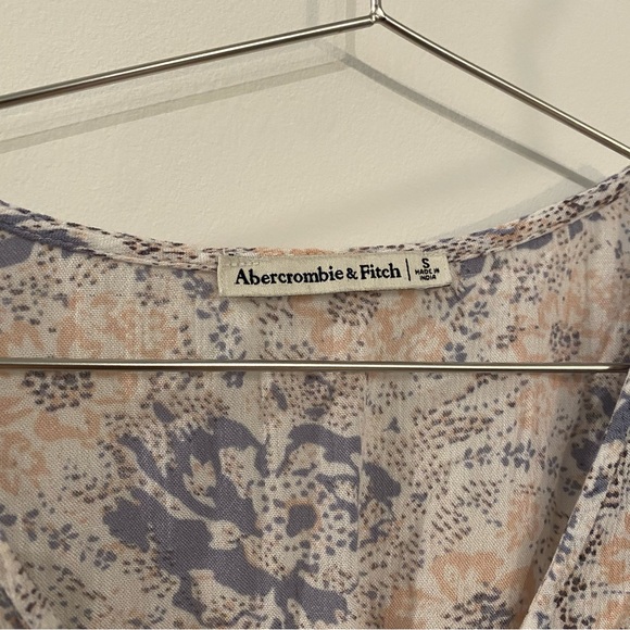 Abercrombie & Fitch Pastel Pink Light Blue Boho Quarter Sleeve Button Blouse - Picture 7 of 8